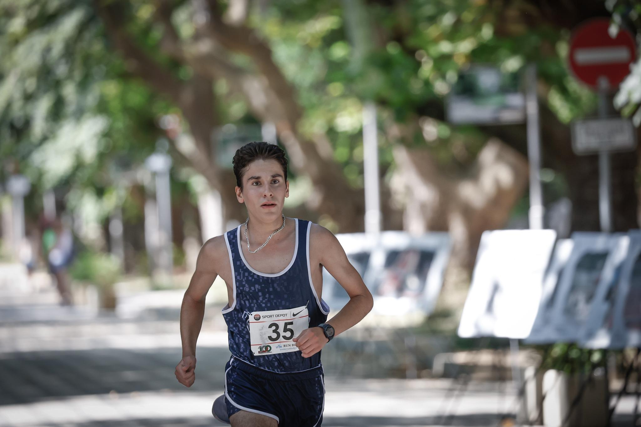 Nikolay Kaufman Wins Half-Marathon in Varna
