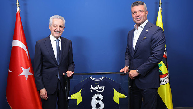 Fenerbahçe Secures Surprise Sponsorship Deal with Acıbadem Sağlık Grubu