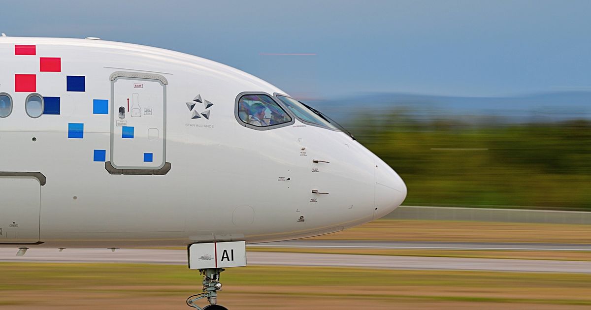 Croatia Airlines Plane Veers Off Runway in Split Incident