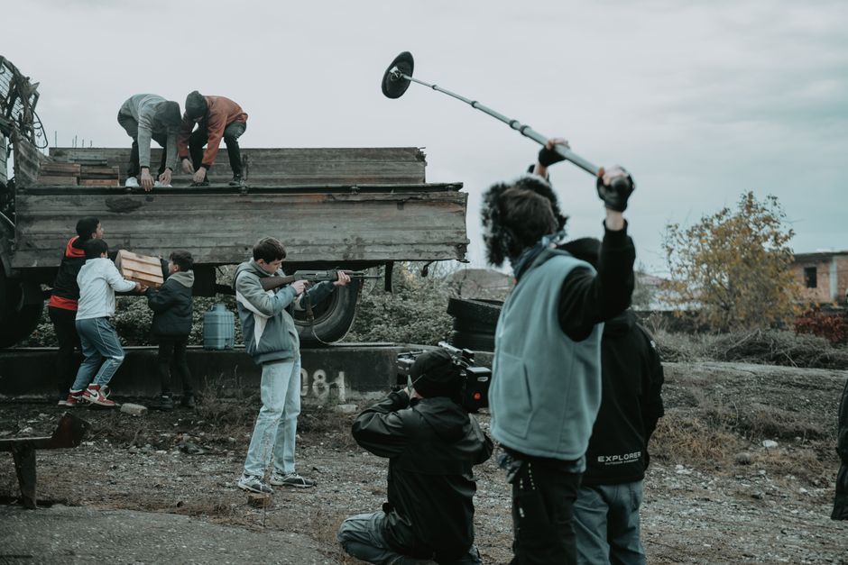 Ridley Scott on film set directing crew