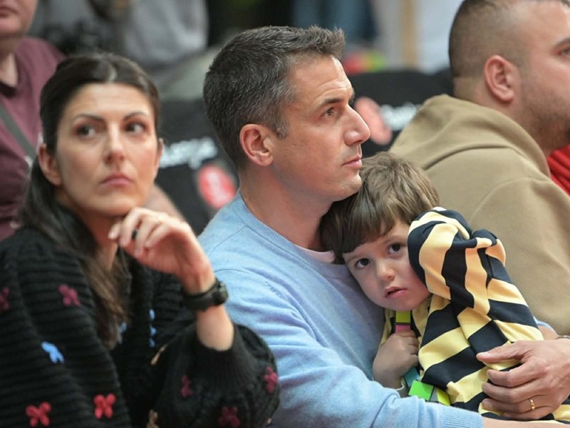 Julio Velasco Witnessed Real's First-Ever Loss in Basketball EuroLeague in Botевград with Family