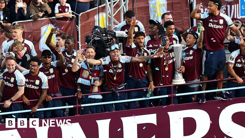 Aston Villa Fans Welcome Team Home After Europa League Triumph
