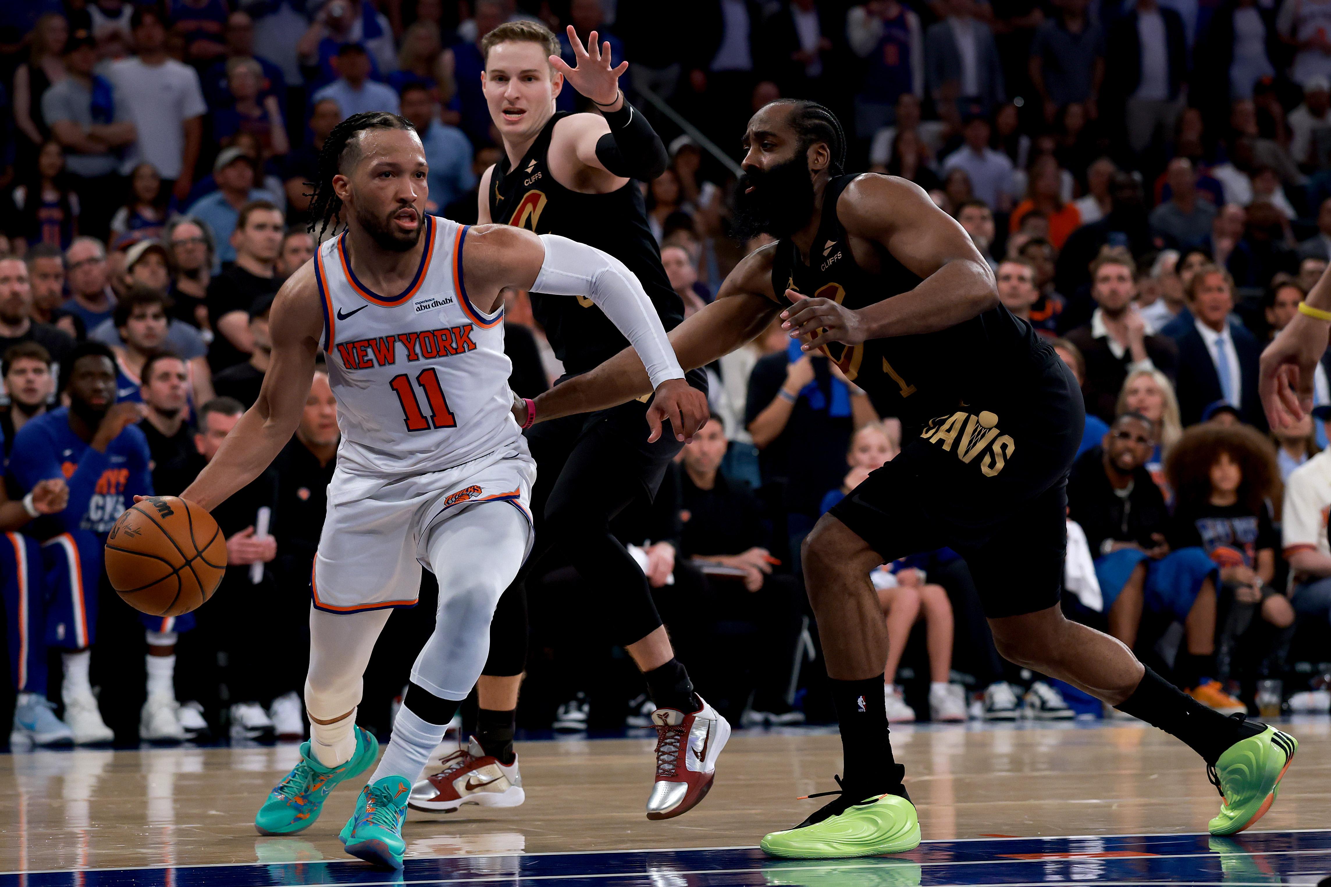 New York Knicks Secure First Win in Eastern Conference Finals Against Cleveland Cavaliers