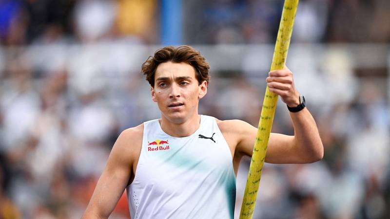 DUPANTIS FALLS! Marschall Stuns Stockholm, Ends 3-Year Win Streak