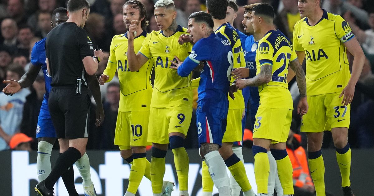 Premier League Finale Set to Determine Which Teams Will Descend to Championship