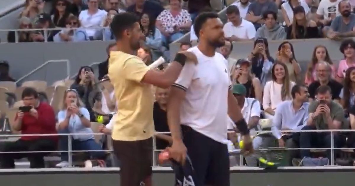 Djokovic the Hero: Providing Relief at Roland Garros