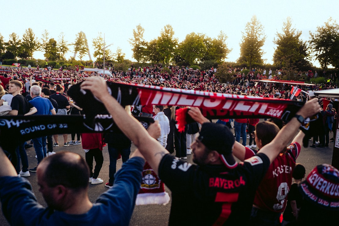 Bayer Leverkusen team celebrating victory