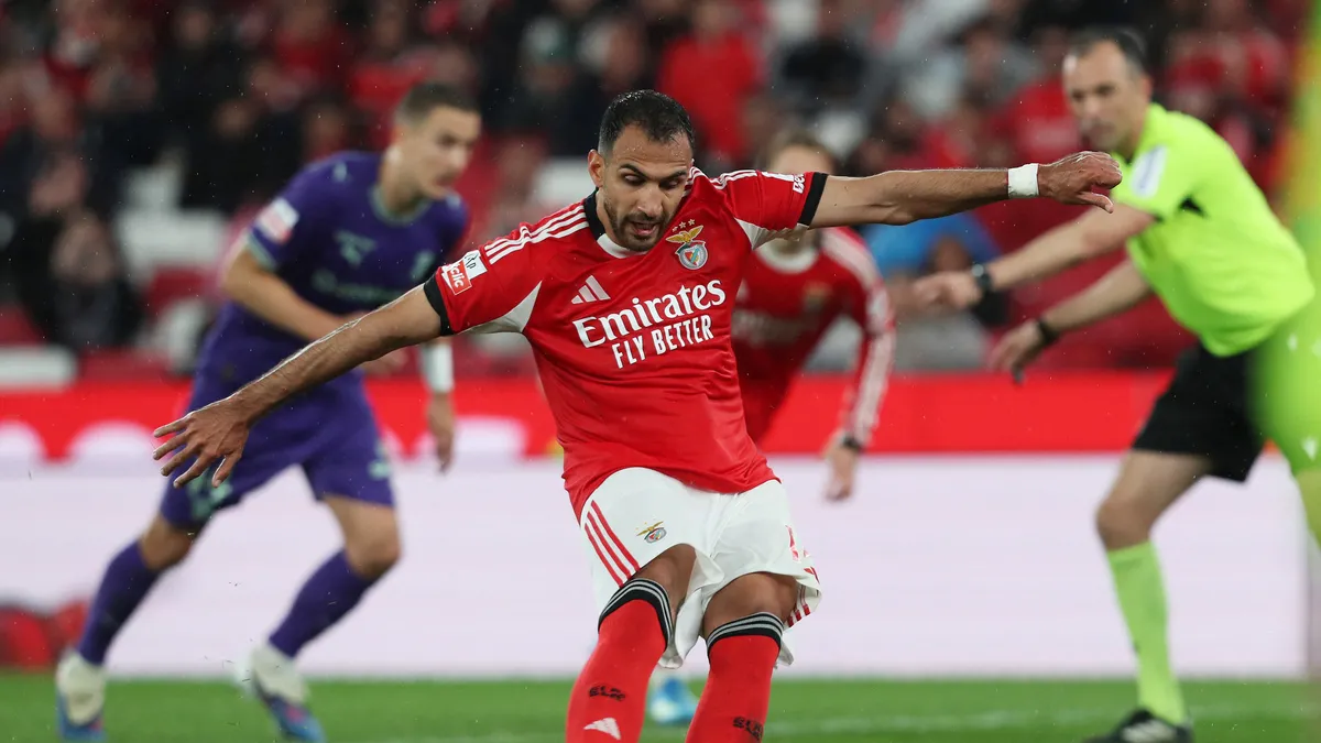 Besiktas Eyes Benfica Star Pavlidis in 20M Euro Bid