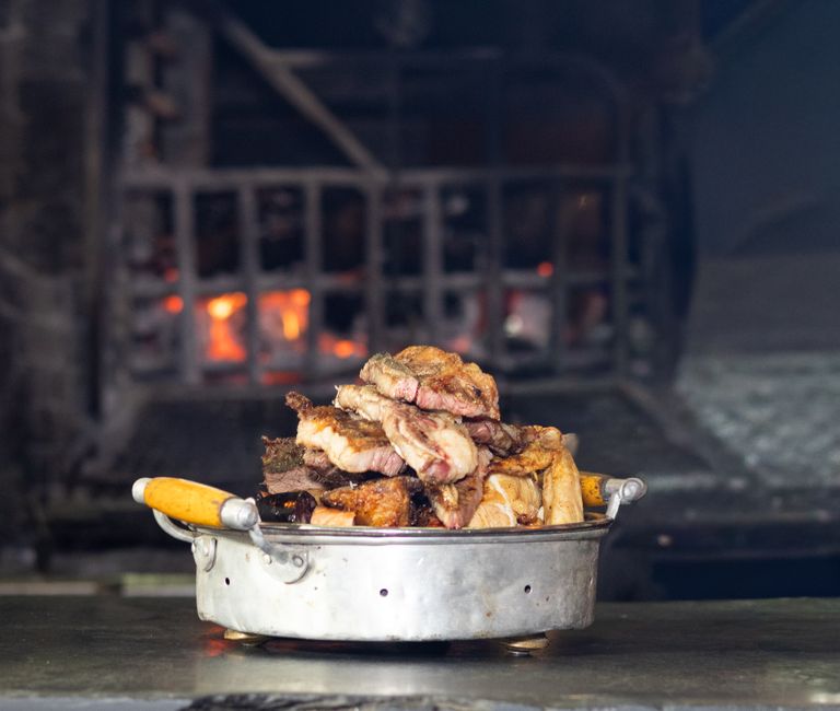 Belgrade cevapi grilled meat platter traditional food