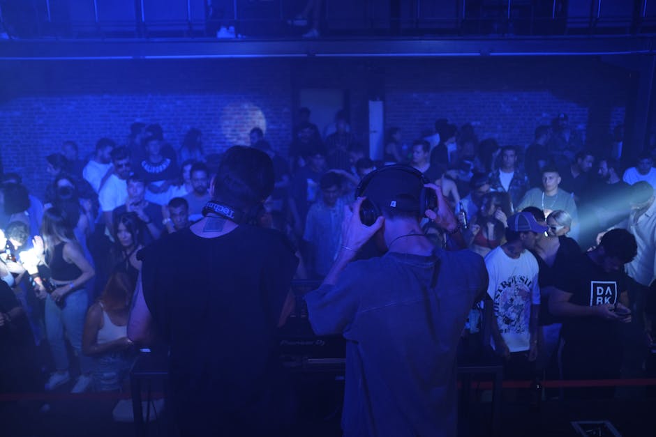 Suceava Romania club nightlife young crowd electronic music