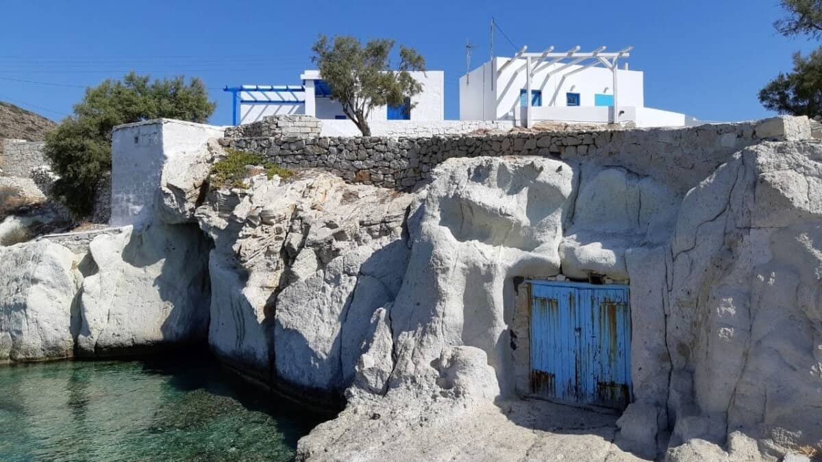 Kimolos: 7 Tips for Holidaying on a Hidden Cycladic Gem
