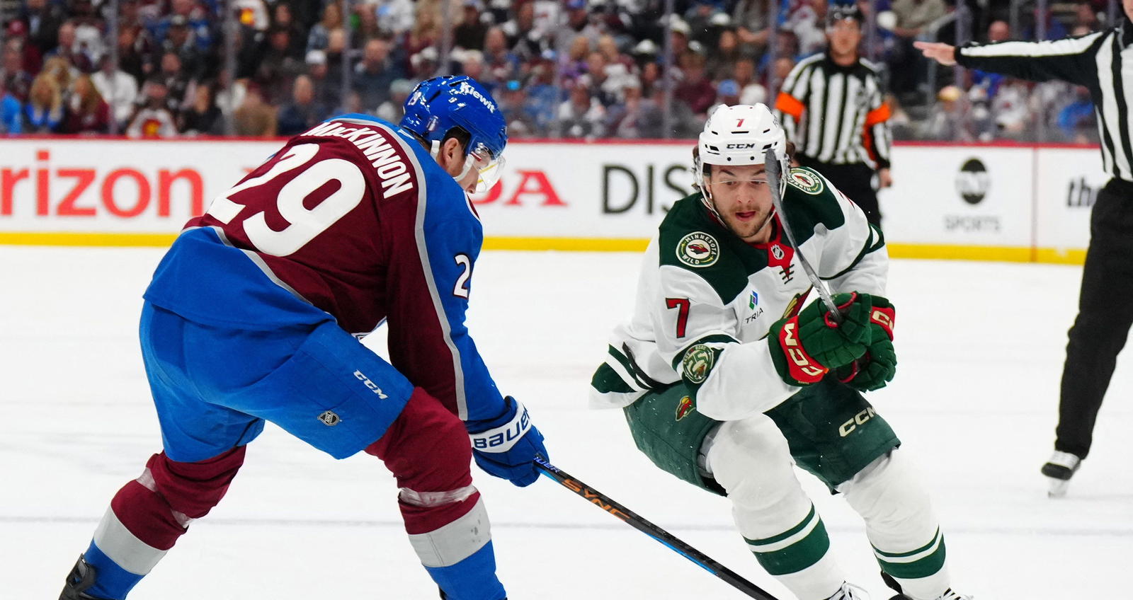 NHL Playoffs Tracker: Series Results, Top Scorers, and May 5 Schedule