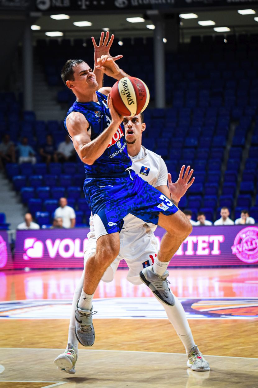 Fletcher Megi Stays: The American Legend Extends in Podgorica