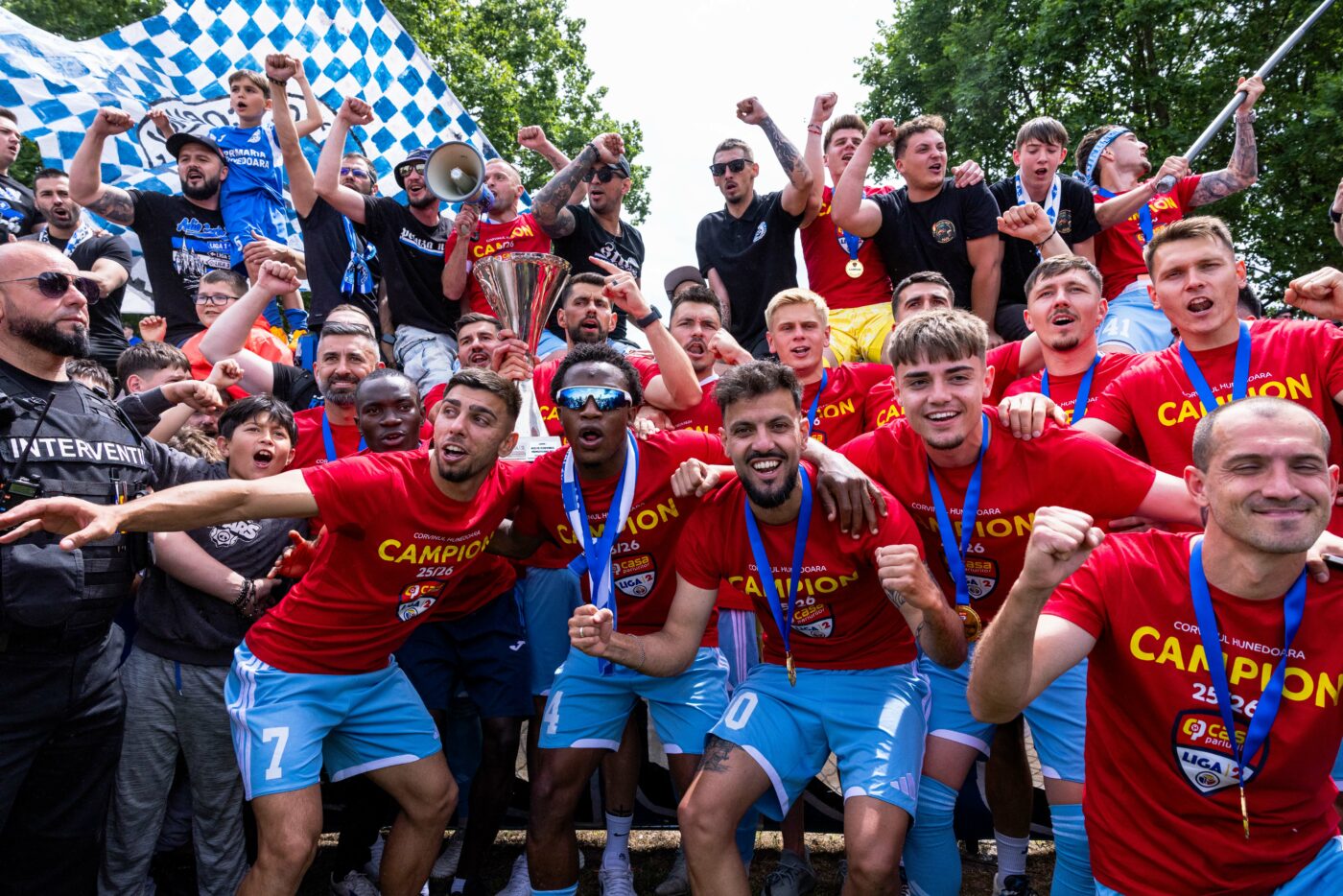 Corvinul Hunedoara Returns to Superliga After 34 Years!