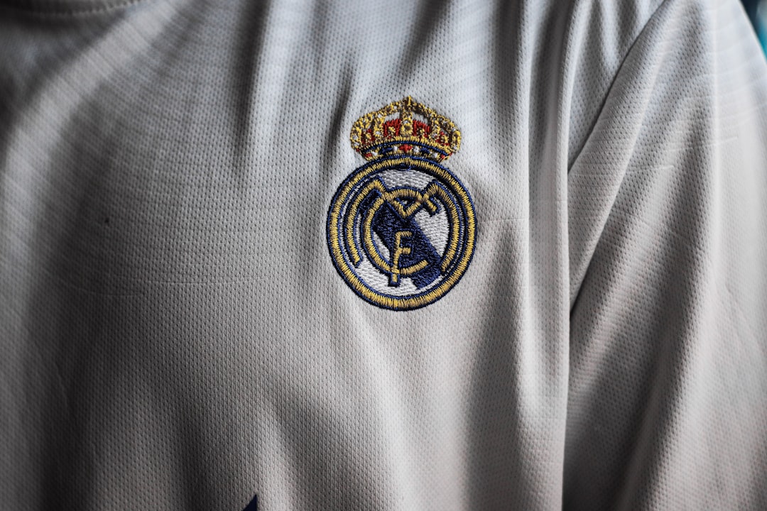 Arda Güler Real Madrid jersey signing ceremony