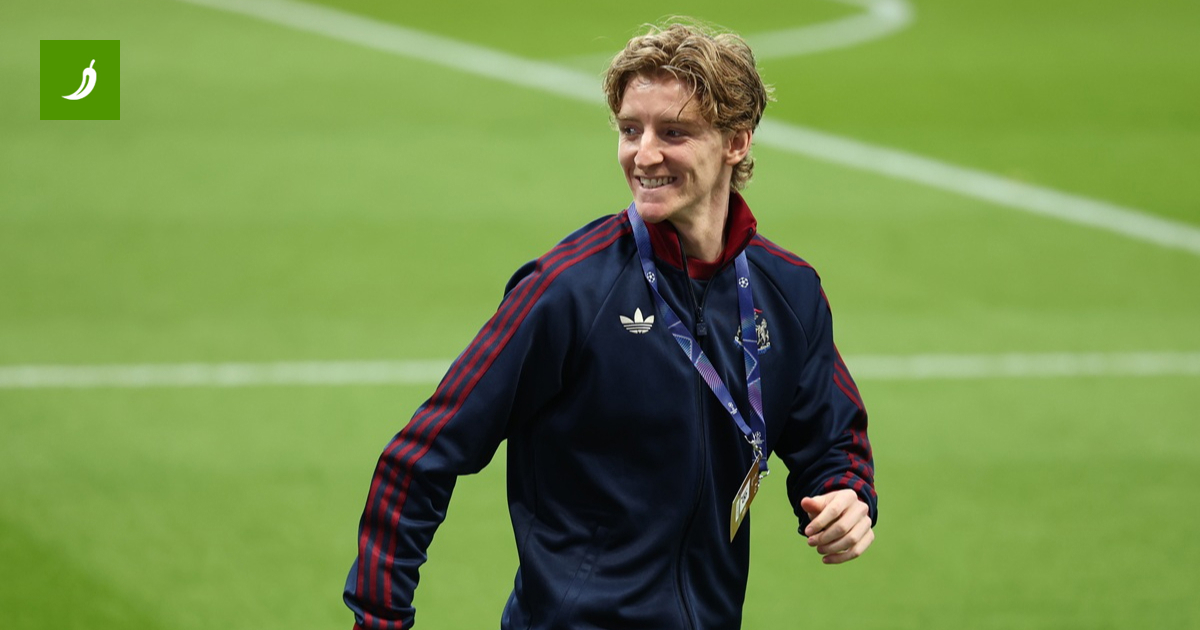 Barcelona Outmuscles Bayern for Gordon in £80m Blockbuster