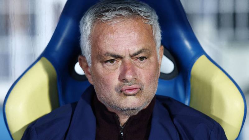Real Madrid-Mourinho Talks Stall as Benfica Raises Buyout Price