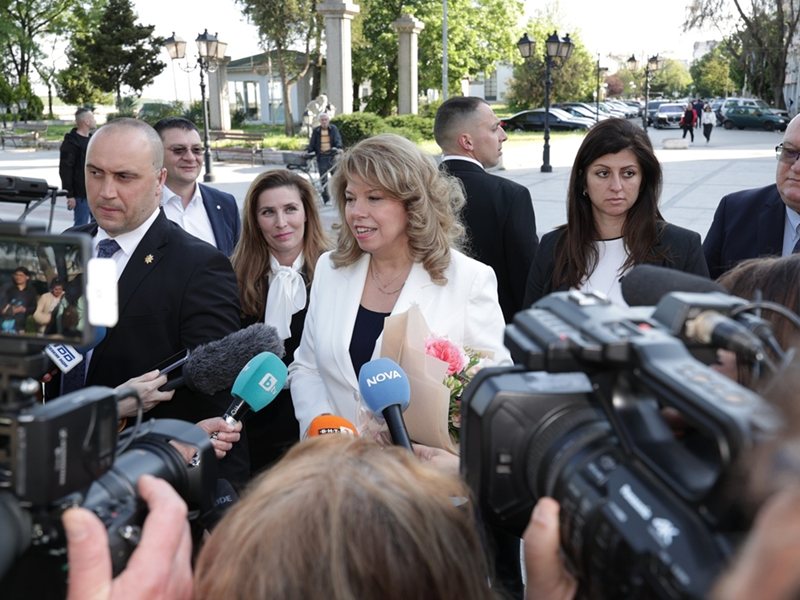 Президентка Йотова стана патрон на световното за спортисти със синдром на Даун