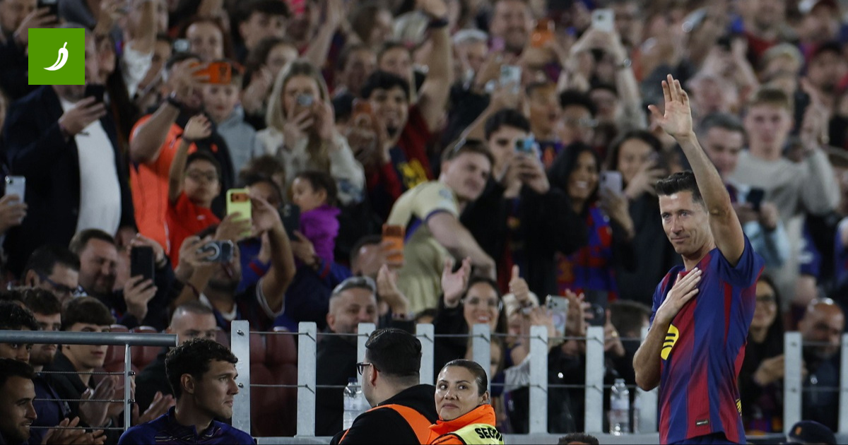 Lewandowski's Emotional Farewell to Camp Nou