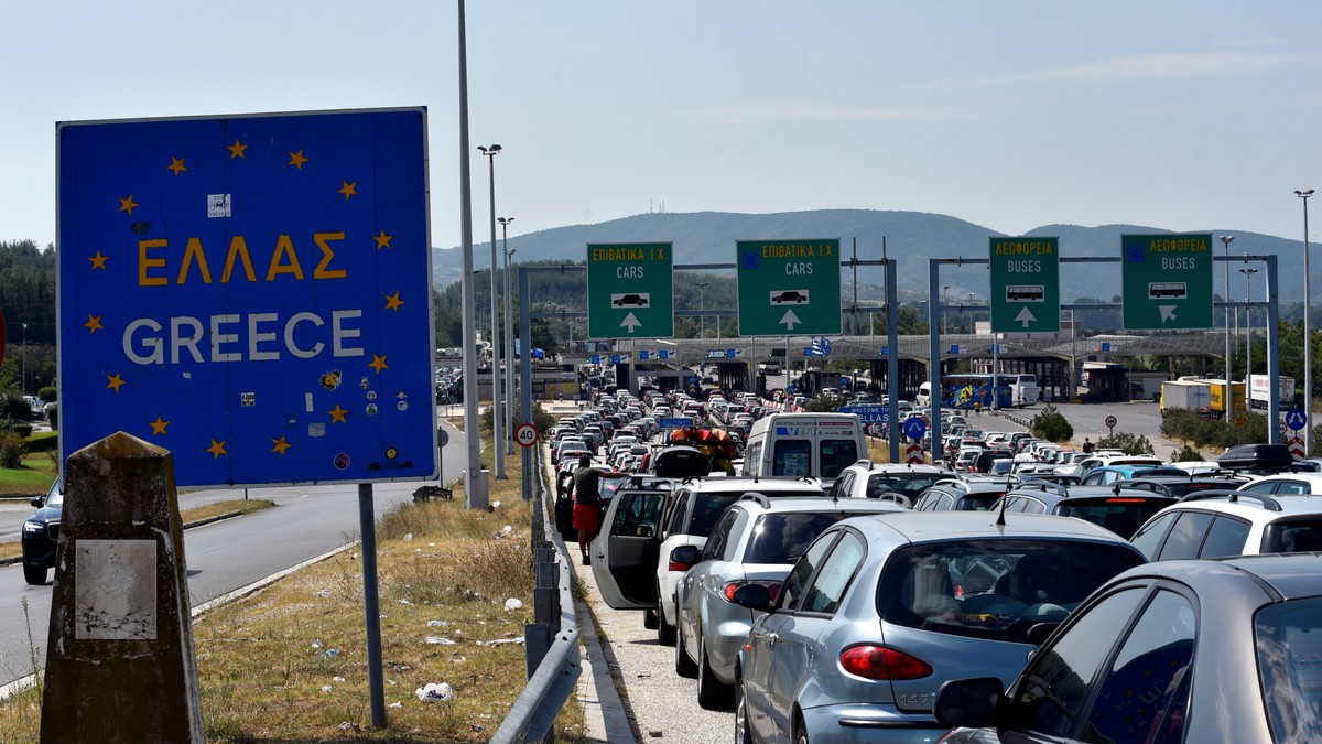 Avoid Traffic Jams on Greek Border This Weekend