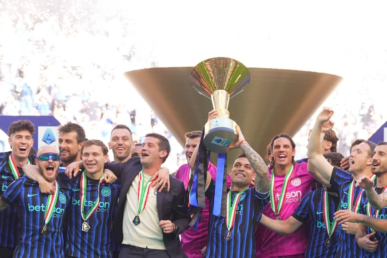 Inter Milan Celebrates 21st Serie A Title with Wild Party