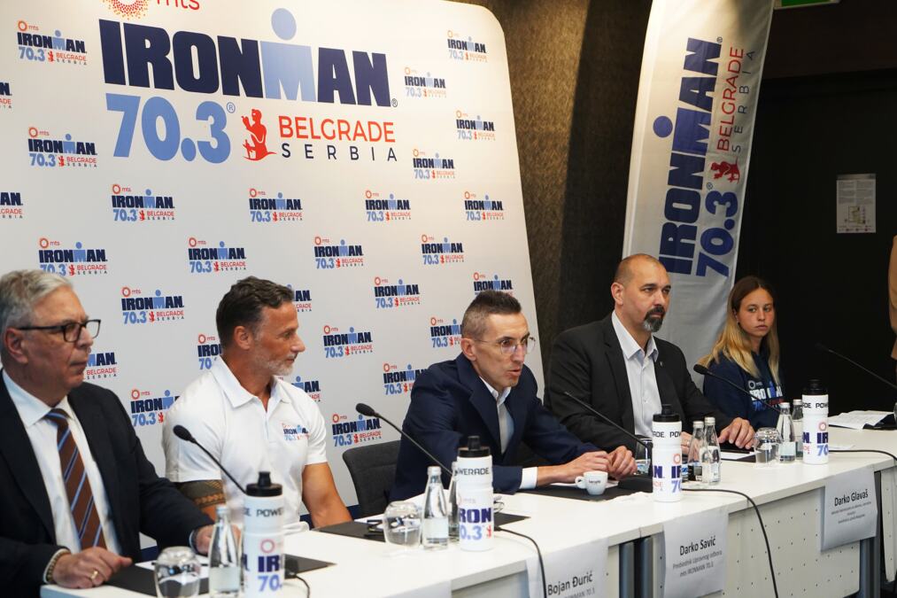 Beograd Hosts International Triathlon Spectacle