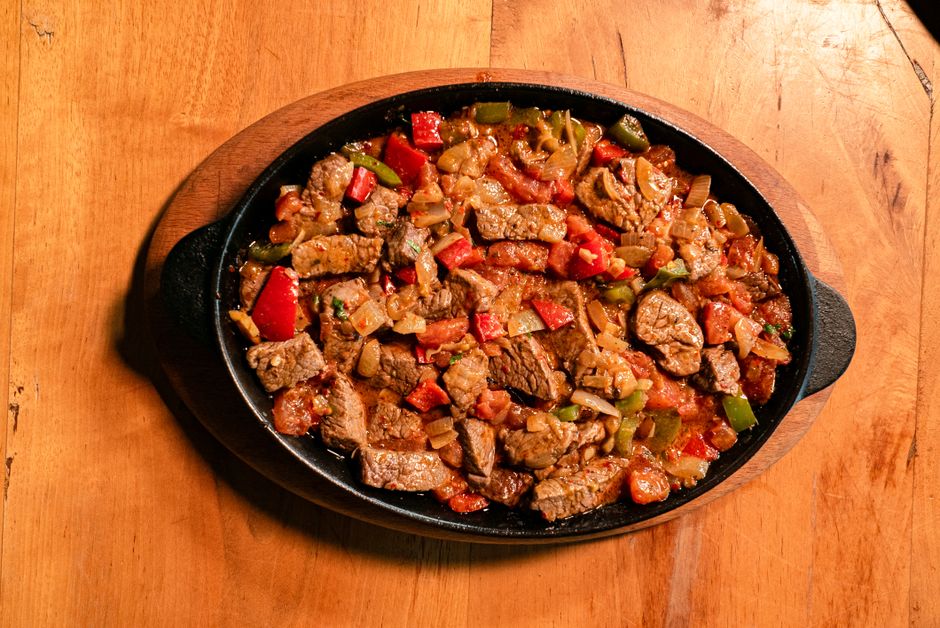 Ohrid lakefront restaurant traditional Macedonian food tavce gravce