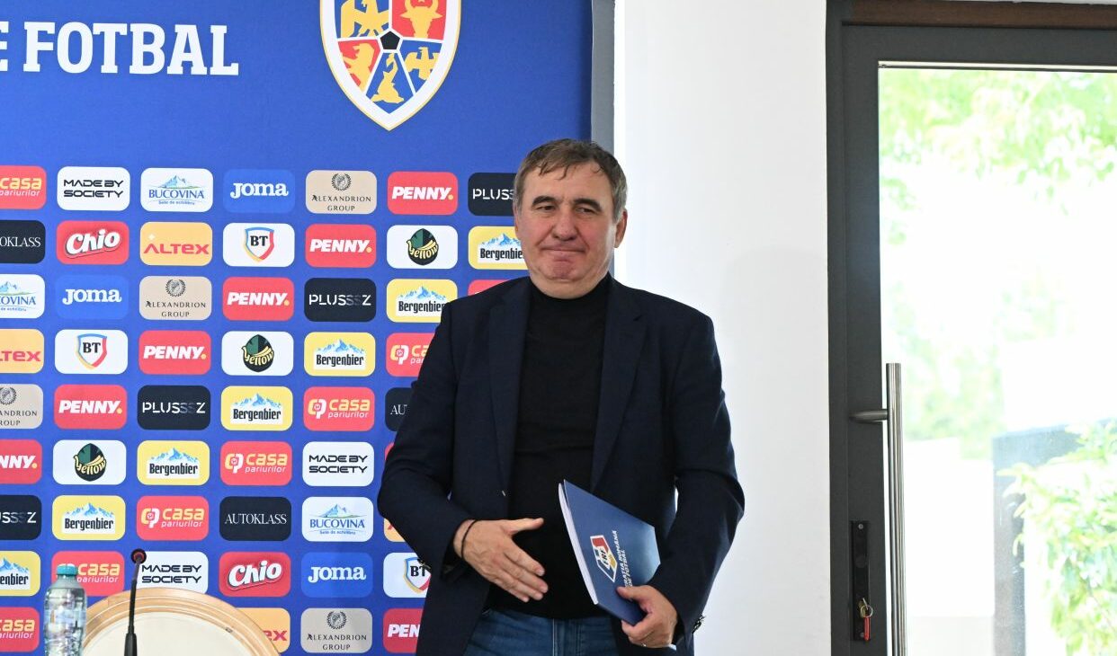Romania Honors Mircea Lucescu with Airplane Naming