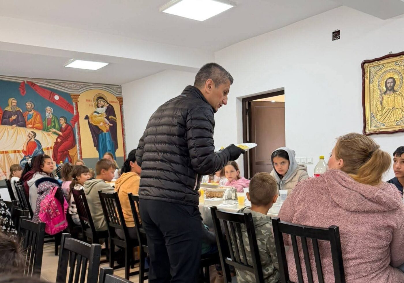 Răzvan Lucescu Honors Father Mircea with Heartfelt Gesture