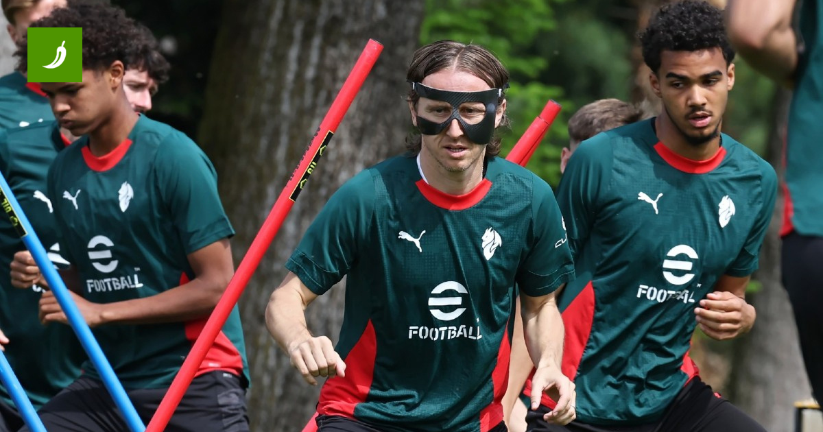 Modrić Returns to Training with Face Mask