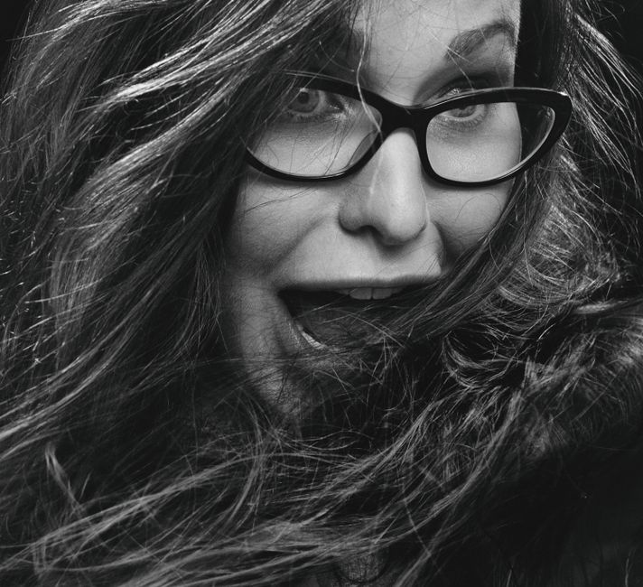 Alanis Morissette Announces 'Jagged Little Pill' 30th Anniversary Tour