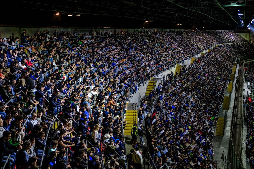 Jordan Pickford Everton match celebration crowd