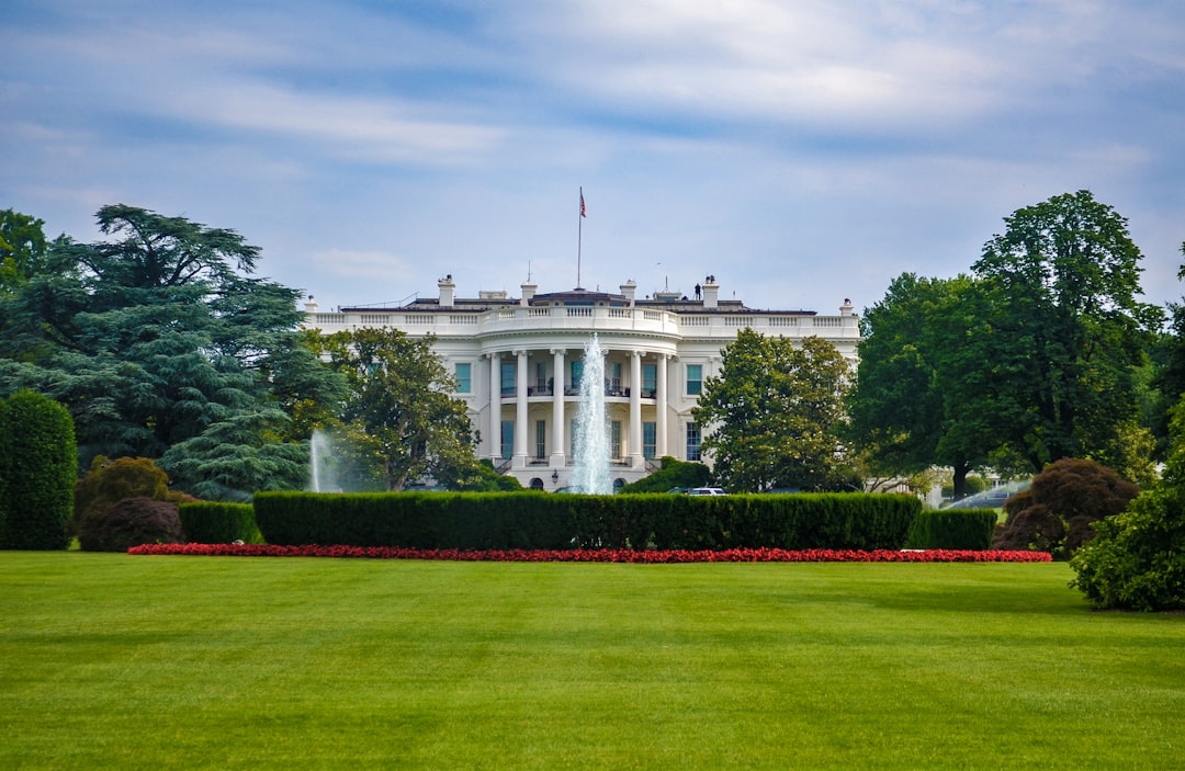 Trump's White House Cage Match Proposal Draws Sharp Rejection in New Poll