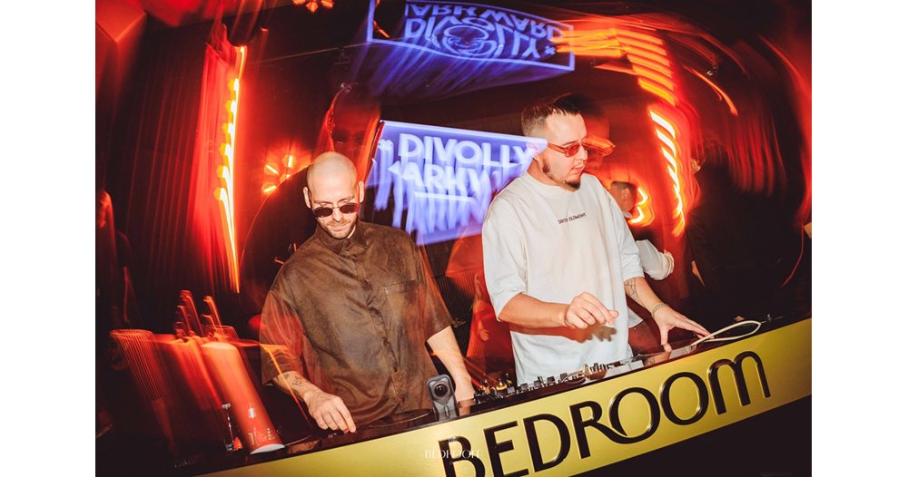 Divolly & Markward Se Reintoarcă în Sofia