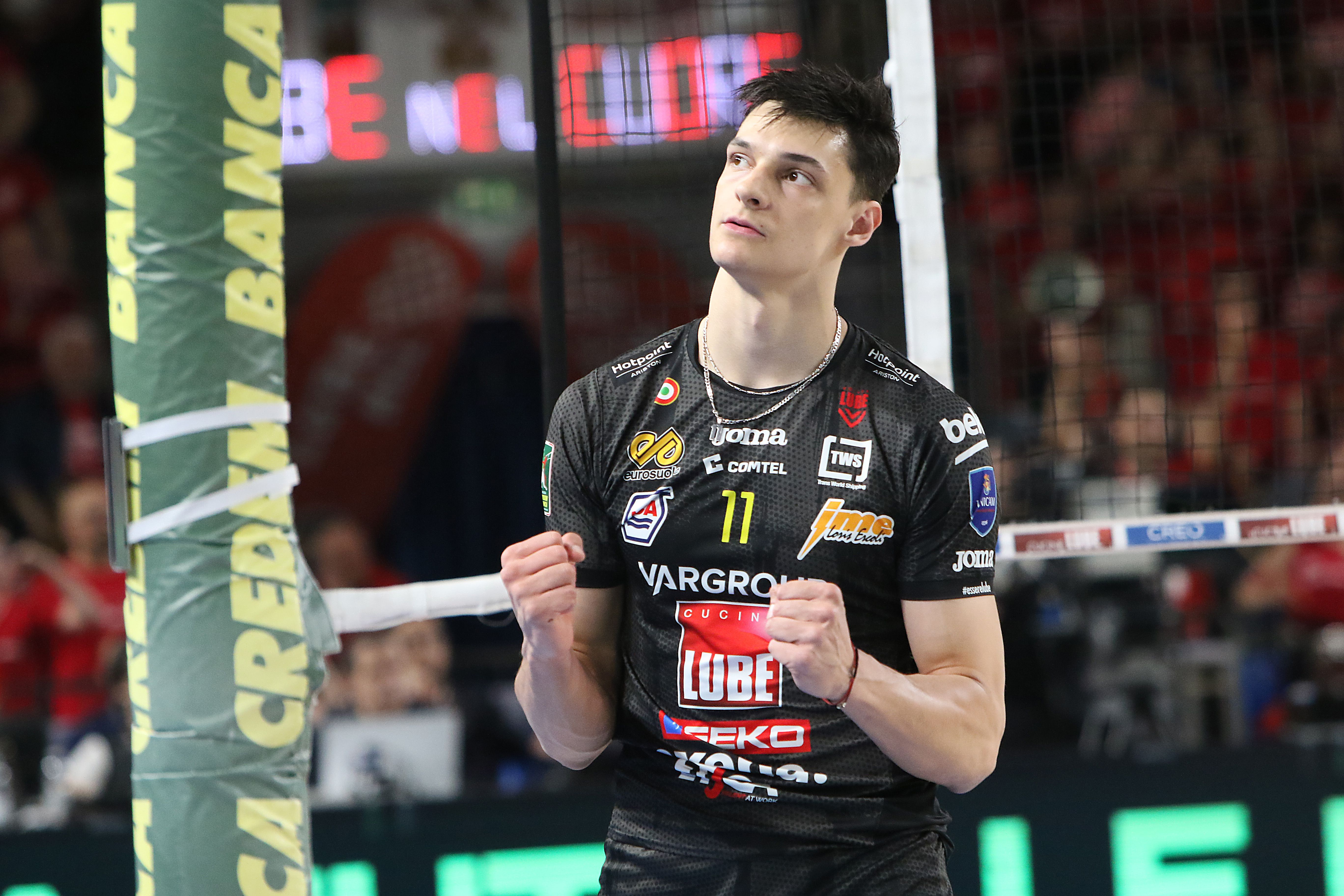 Iranians Showing Interest in Alex Nikolov?