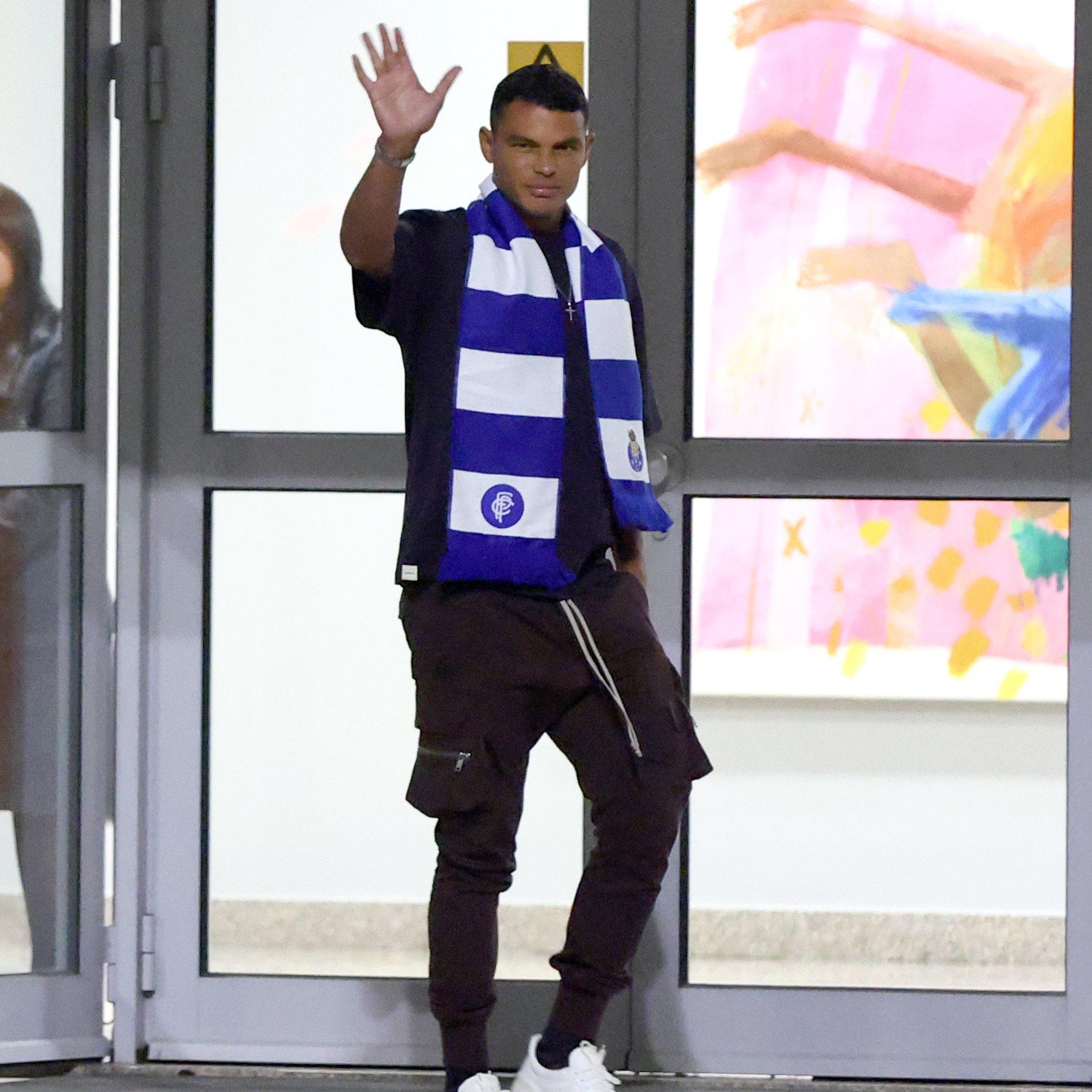 Tiago Silva Leaves Porto After Six Months