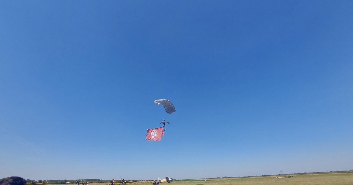Balkan Friendship Parachute Event 2026 Kicks Off in Serbia