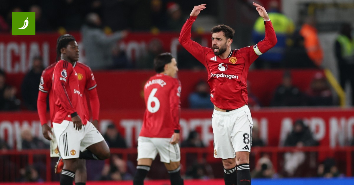 Fernandes Ties Premier League Assist Record in United Win