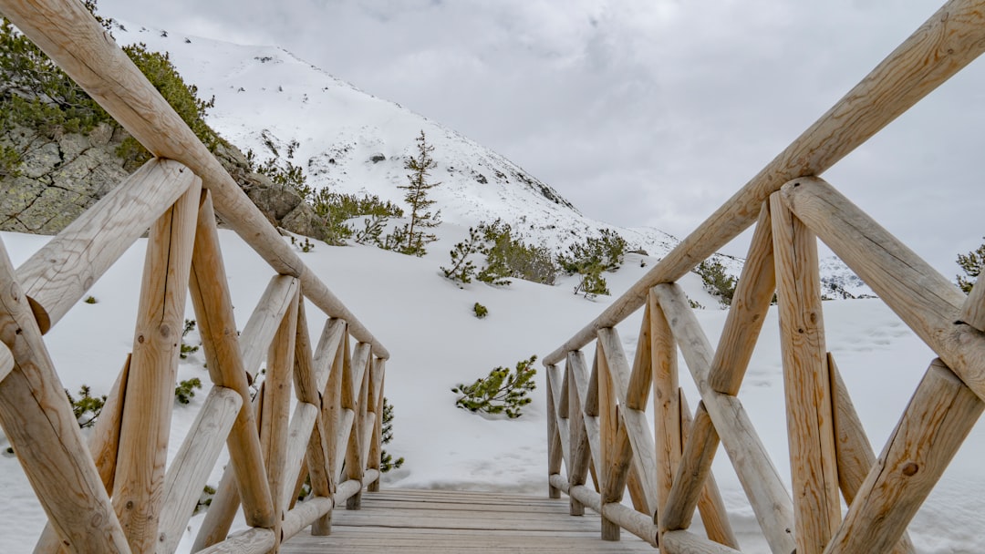 Bayuvi Dutshi trailhead Pirin Bulgaria hiking path start