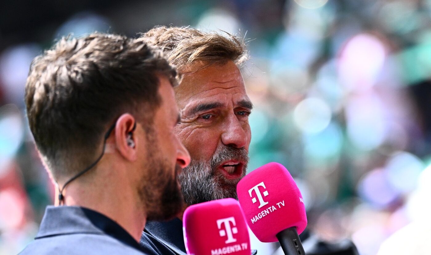 Klopp Leaves Müller Hanging! The Viral Moment at the 2026 World Cup Opener