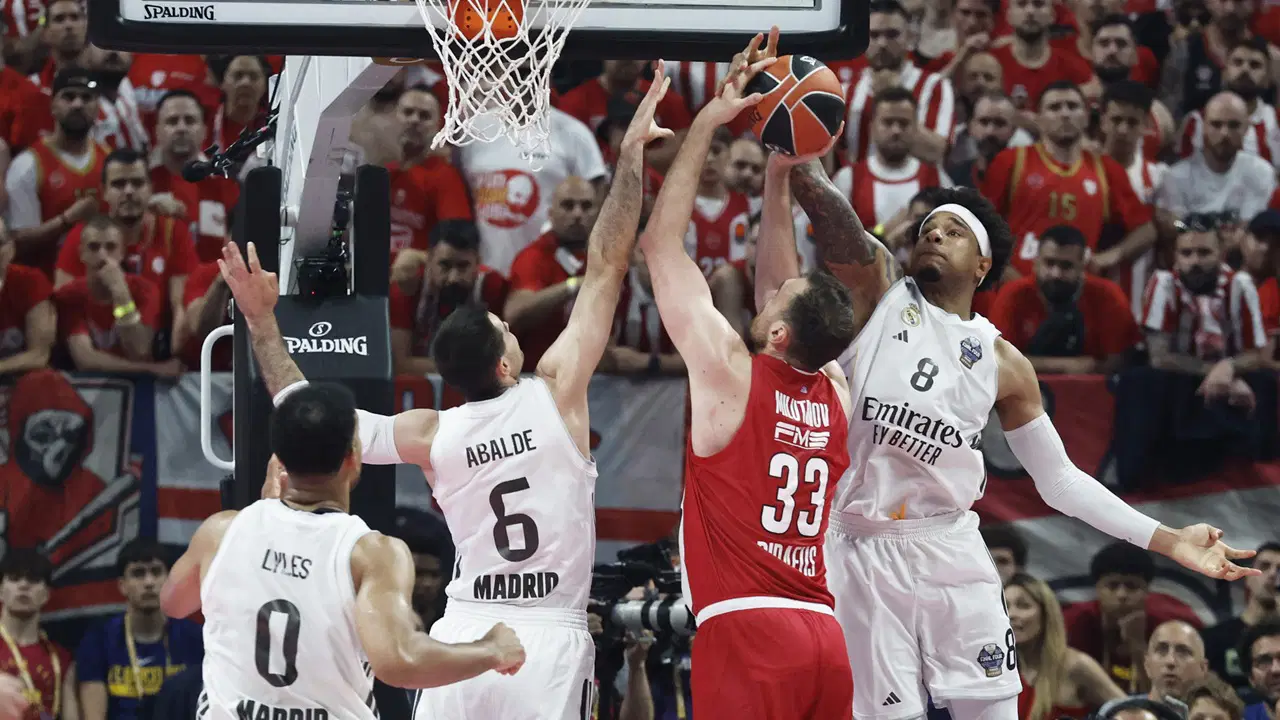 Olympiakos Beats Real Madrid 92-85 to Claim 13th EuroLeague Title