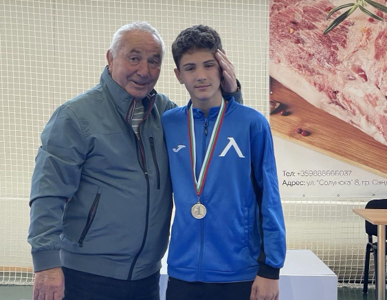 Georgi Markov Reaches Bulgaria's First Wrestling Semi-Final in Samokov