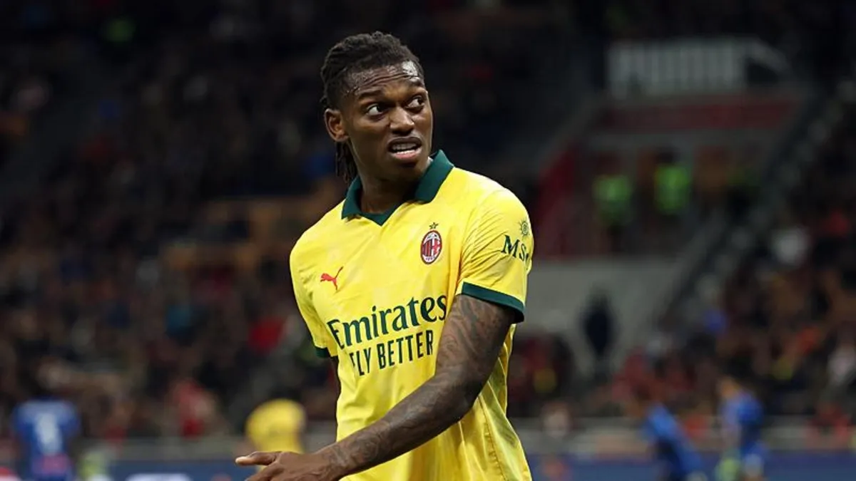 Leao's Social Media Move Reignites Galatasaray Transfer Speculation
