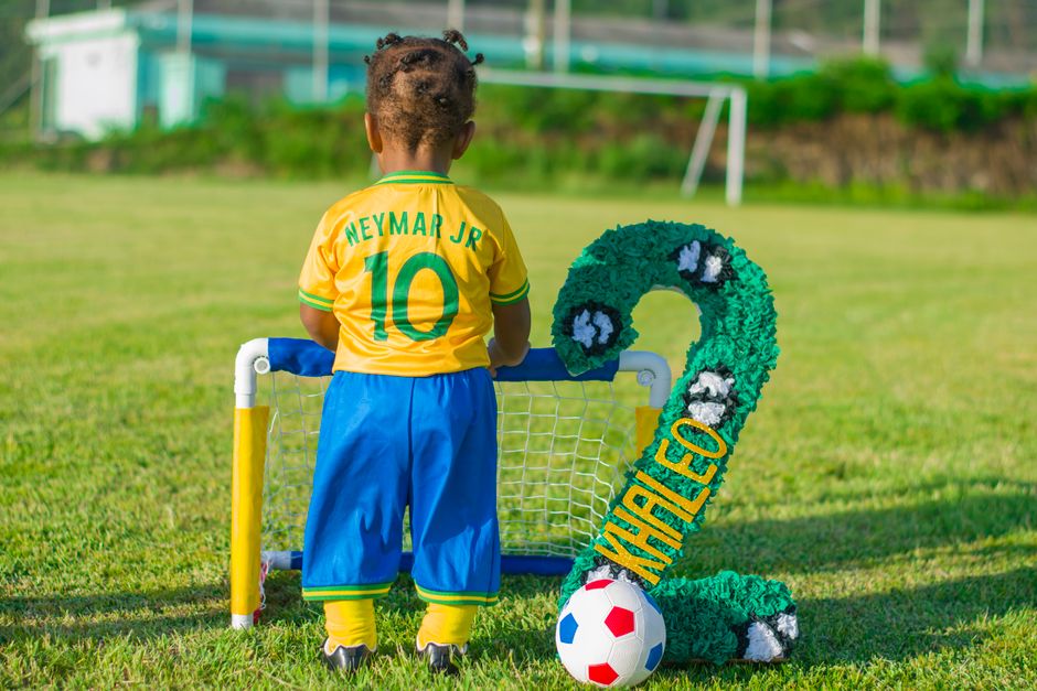 Neymar Jr. Al Hilal jersey celebration goal