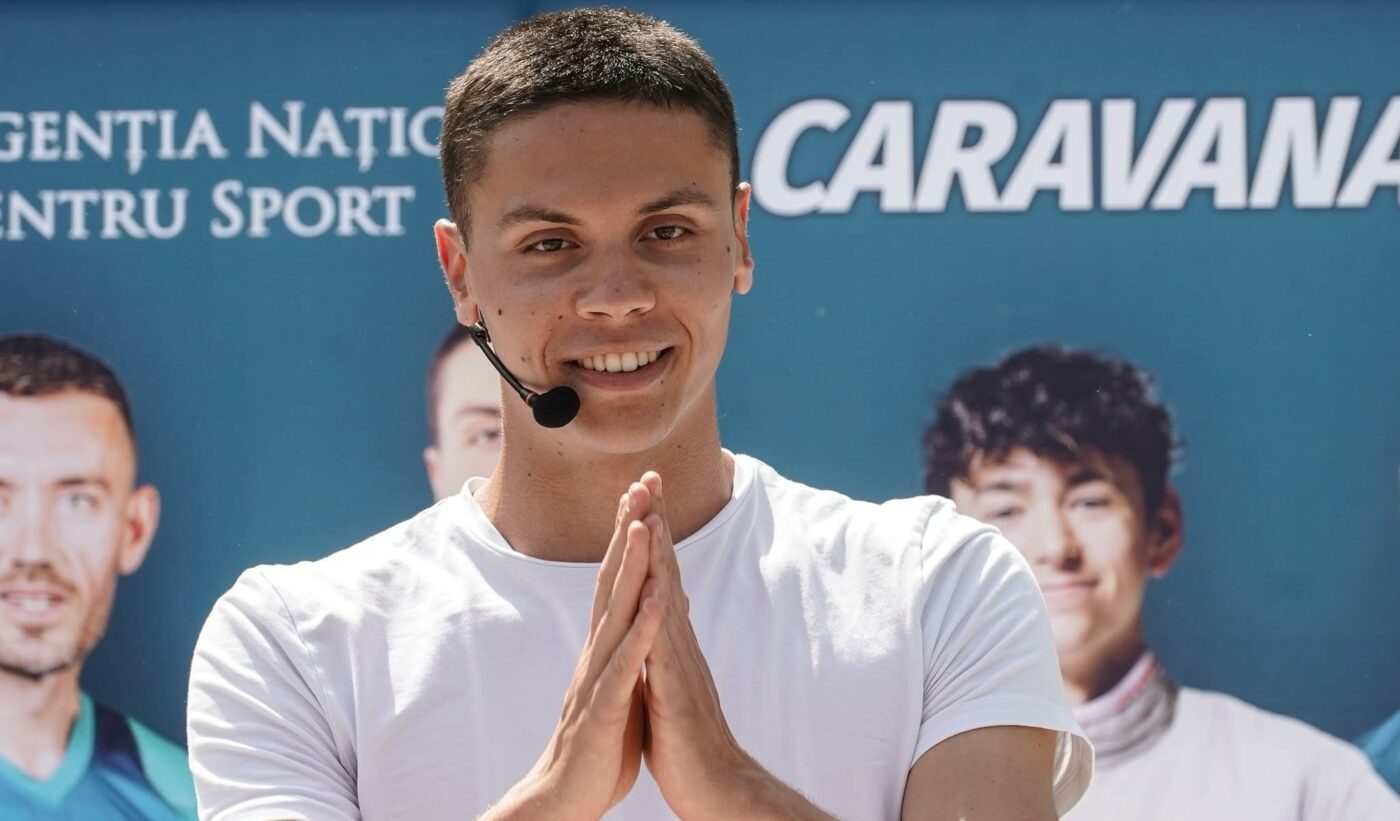 Romanian Swimming Star David Popovici Heads to Italy for International Competition