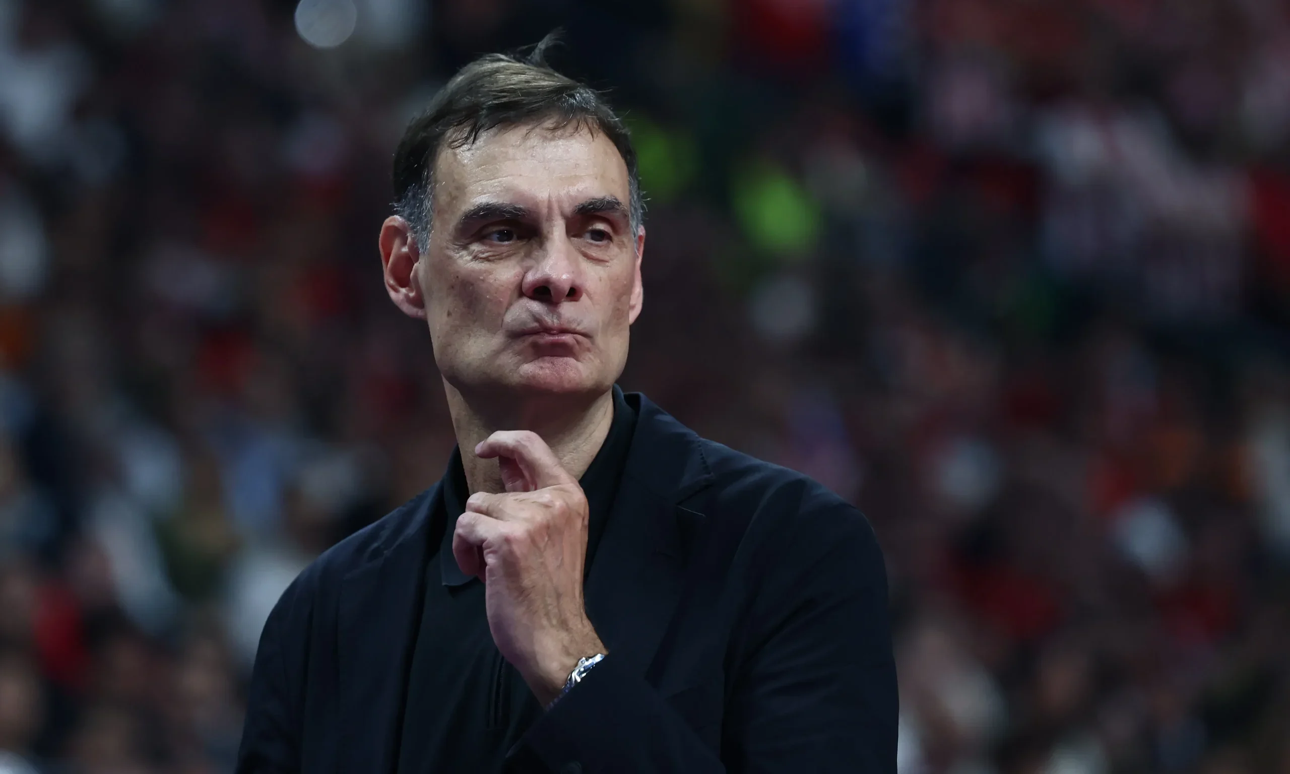 Bartzokas' Masterstroke: Olympiacos Shake-Up for the Final Showdown
