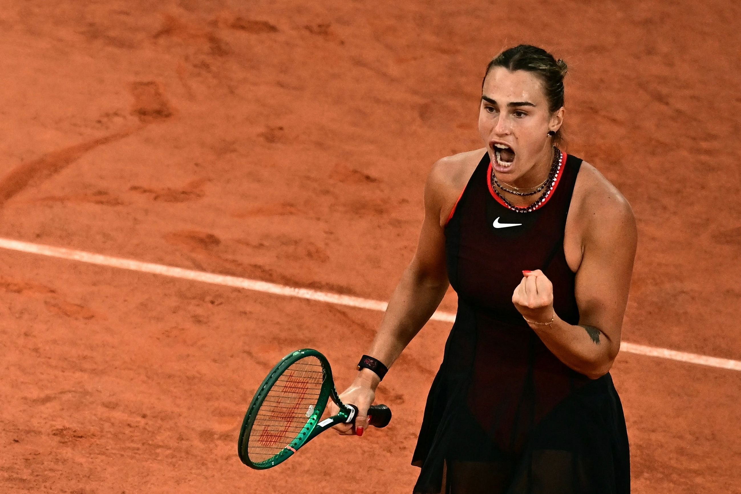Sabalenka Beats Osaka to Reach French Open Quarters