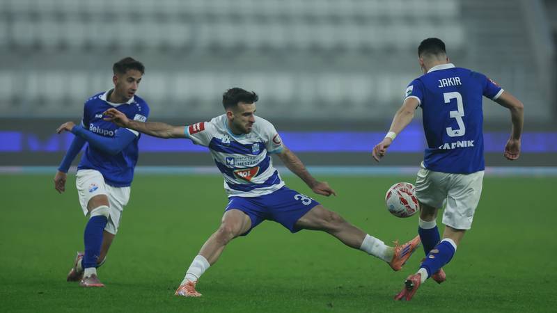 Osijek - Slaven Belupo: Season Finale at Opus Arena