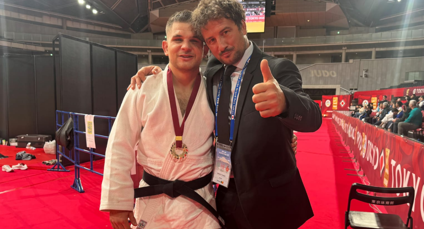 True Champions Coach: "They Are an Example to Me"