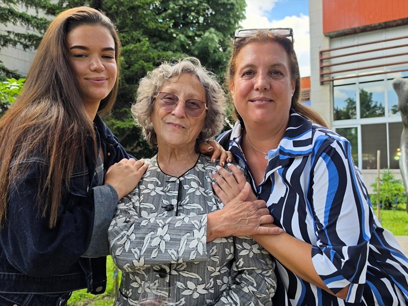 Nesha Robeva Turns 80: A Hug from Her 'Golden Girls'